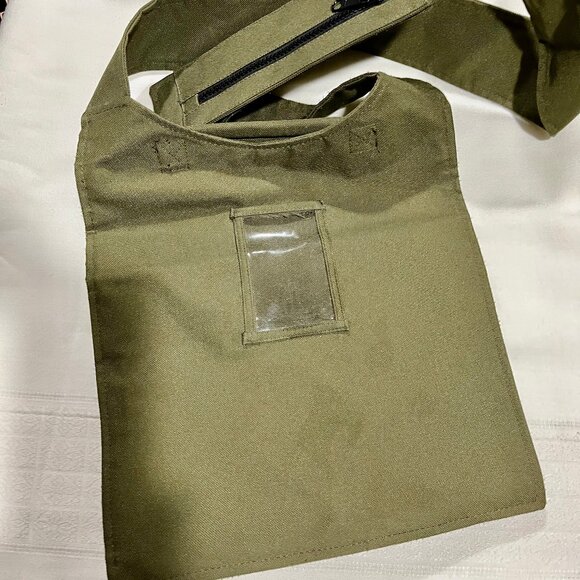 Vintage Yak Pak - Olive Drab - Near Mint - Picture 2 of 9